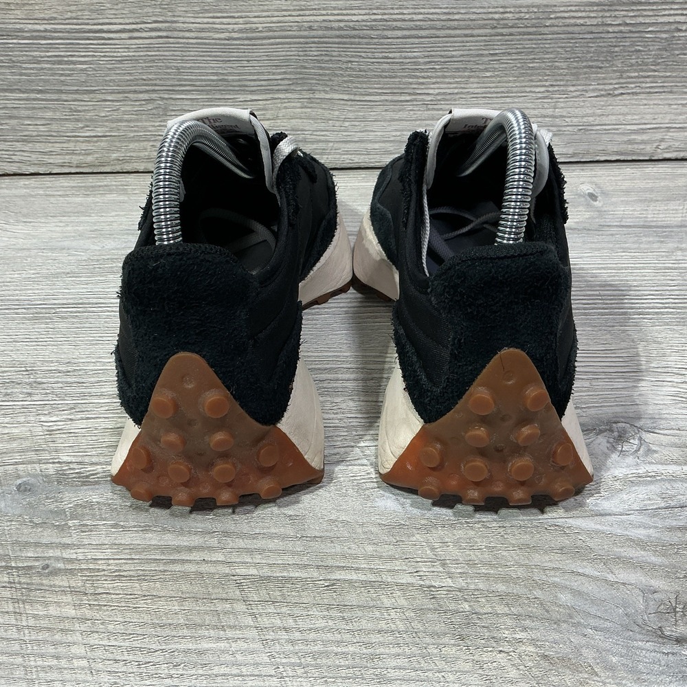 New Balance 327 Womens Size 8 B Black White Gum Suede Sneakers Shoes WS327BL - Picture 5 of 12